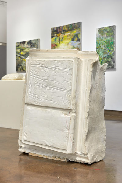 Artworks by Le Liu. China 2019. BFA Fine Arts Exhibition Liminality. SVA Chelsea Gallery, New York. Large cubed shaped object cast out of plaster, white tone.